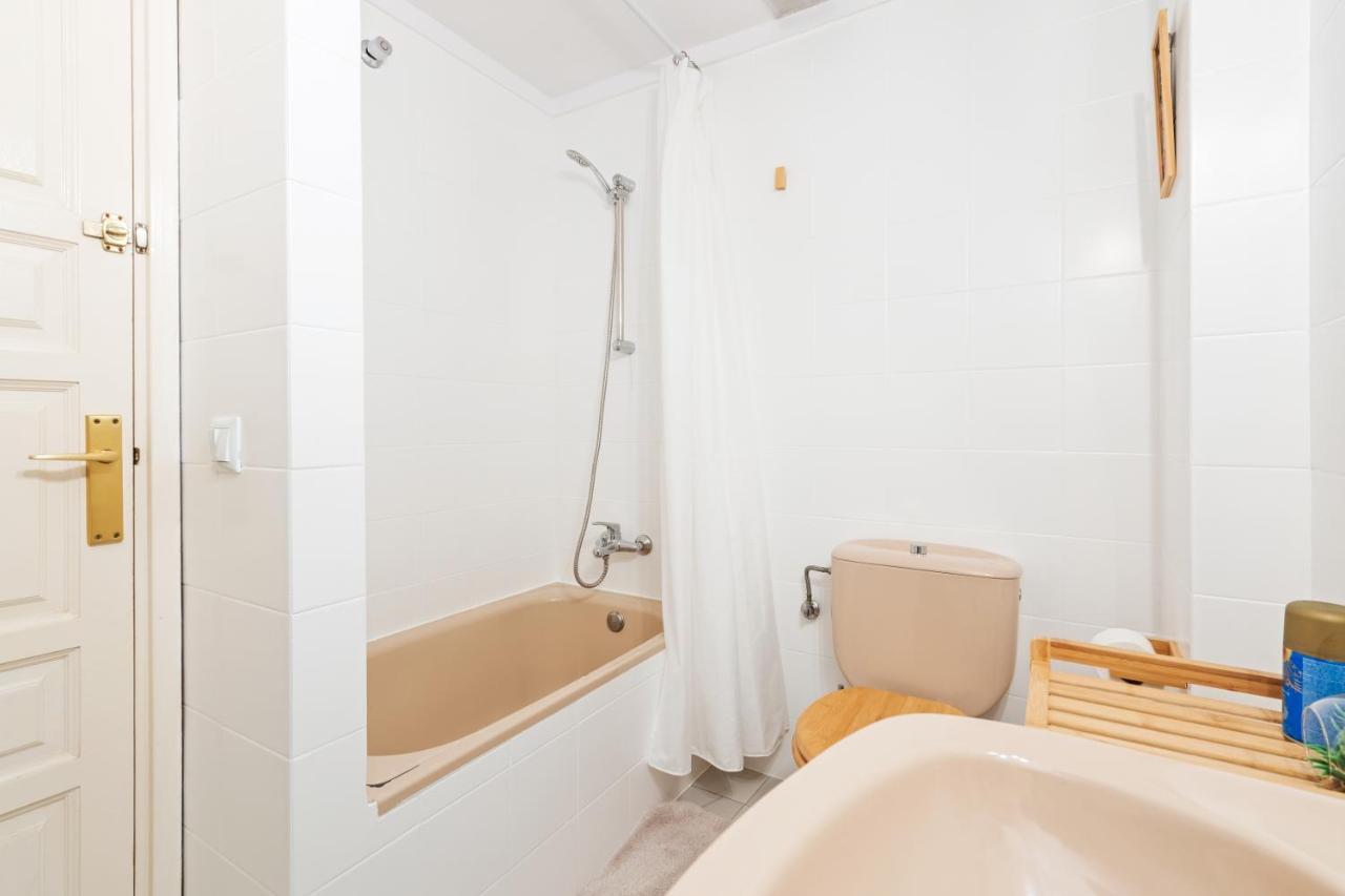 Welcs Apartamento 055 Emp Con Terraza Y Vistas Al Canal Empuriabrava Zewnętrze zdjęcie